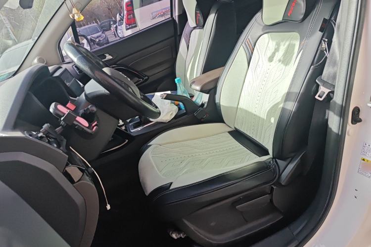 Used GAC Trumpchi GS4 2015 200T Manual Elite Edition Left Front Seat