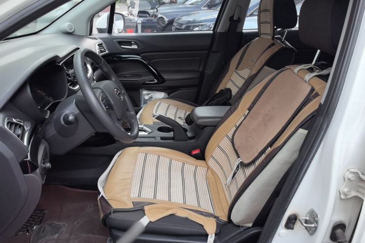 Used GAC Trumpchi GS4 2015 200T G-DCT Elite Edition Left Front Seat