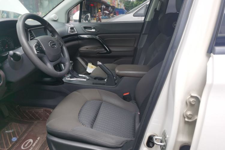 Used GAC Trumpchi GS4 2015 200T G-DCT Elite Edition Left Front Seat