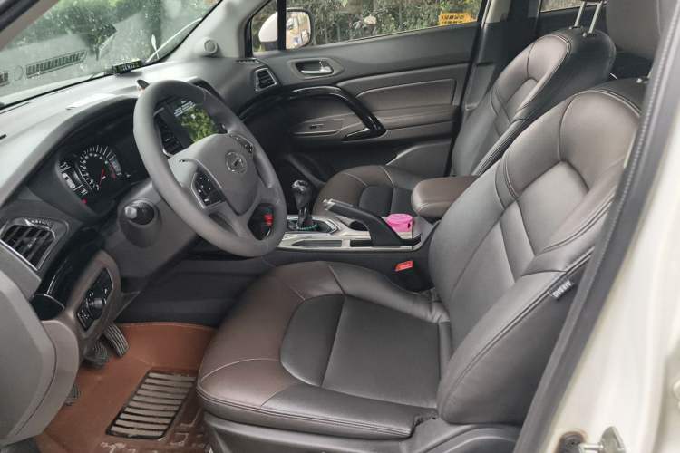Used GAC Trumpchi GS4 2015 200T Manual Elite Edition Left Front Seat