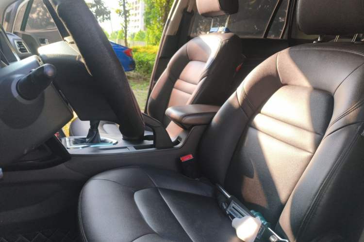 Used GAC Trumpchi GS4 2015 200T Manual Elite Edition Left Front Seat