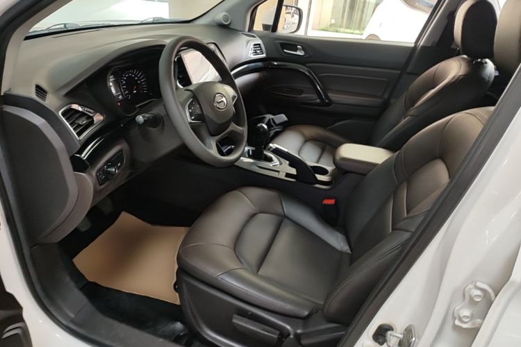 Used GAC Trumpchi GS4 2015 200T Manual Elite Edition Left Front Seat