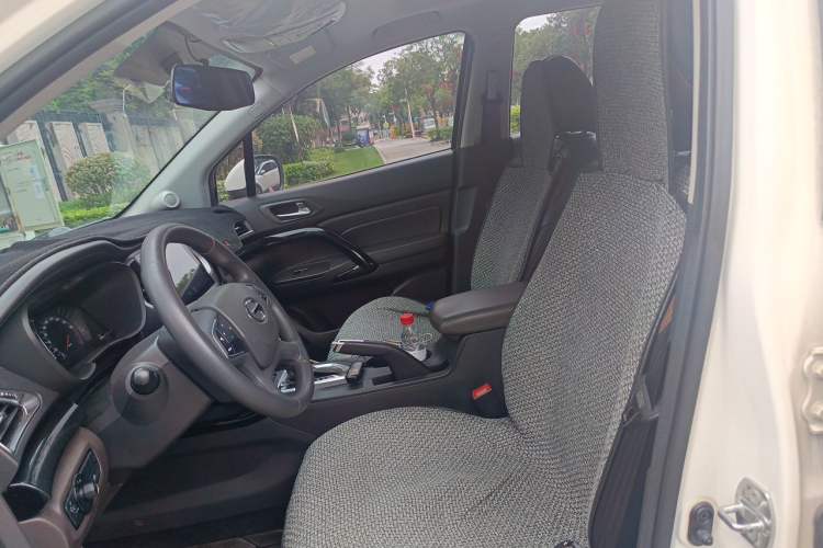 Used GAC Trumpchi GS4 2015 200T G-DCT Elite Edition Left Front Seat