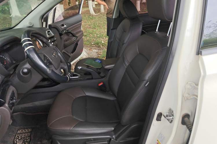 Used GAC Trumpchi GS4 2015 200T Manual Elite Edition Left Front Seat