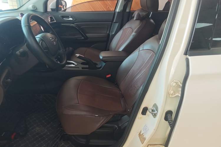 Used GAC Trumpchi GS4 2015 200T G-DCT Comfort Edition Left Front Seat