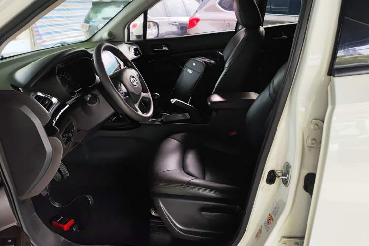 Used GAC Trumpchi GS4 2015 200T Manual Elite Edition Left Front Seat