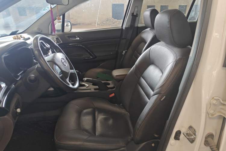 Used GAC Trumpchi GS4 2015 200T Manual Luxury Edition Left Front Seat