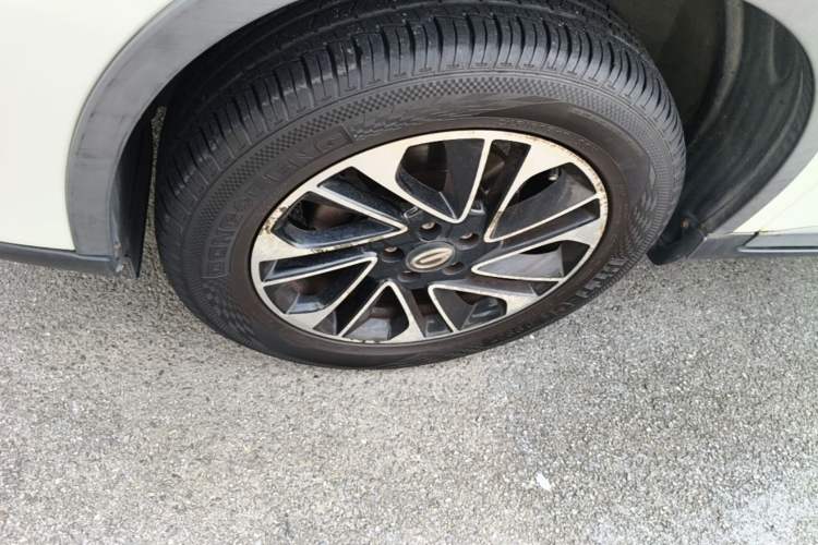 Used GAC Trumpchi GS4 2015 200T G-DCT Elite Edition Left Front Wheel Hub