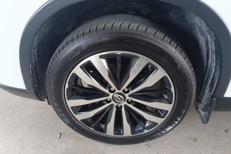 Used GAC Trumpchi GS4 2015 200T G-DCT Luxury Edition Left Front Wheel Hub