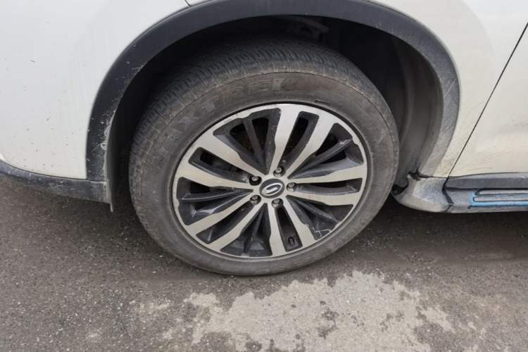 Used GAC Trumpchi GS4 2015 200T G-DCT Luxury Edition Left Front Wheel Hub