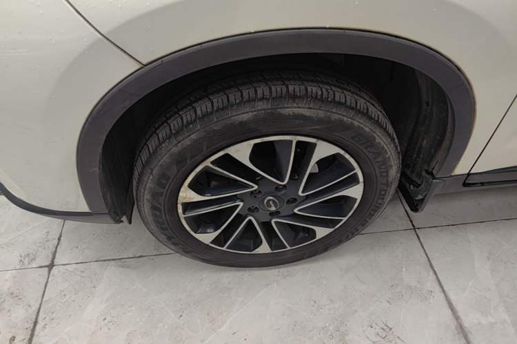Used GAC Trumpchi GS4 2015 200T G-DCT Elite Edition Left Front Wheel Hub