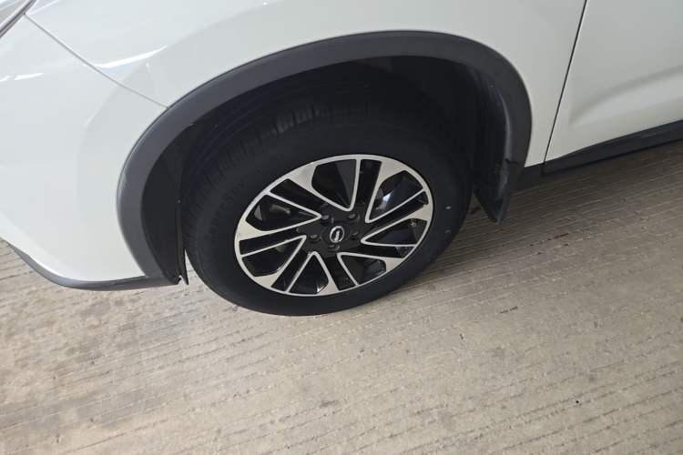 Used GAC Trumpchi GS4 2015 200T G-DCT Elite Edition Left Front Wheel Hub