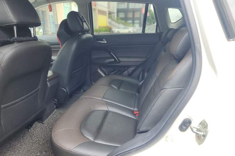 Used GAC Trumpchi GS4 2015 200T G-DCT Luxury Edition Left Rear Seat