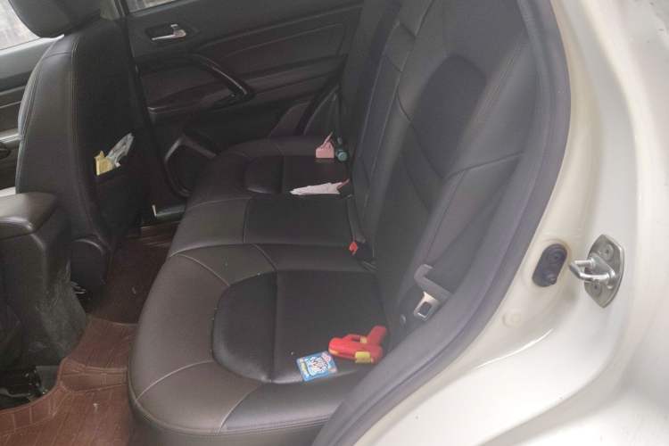 Used GAC Trumpchi GS4 2015 200T G-DCT Elite Edition Left Rear Seat