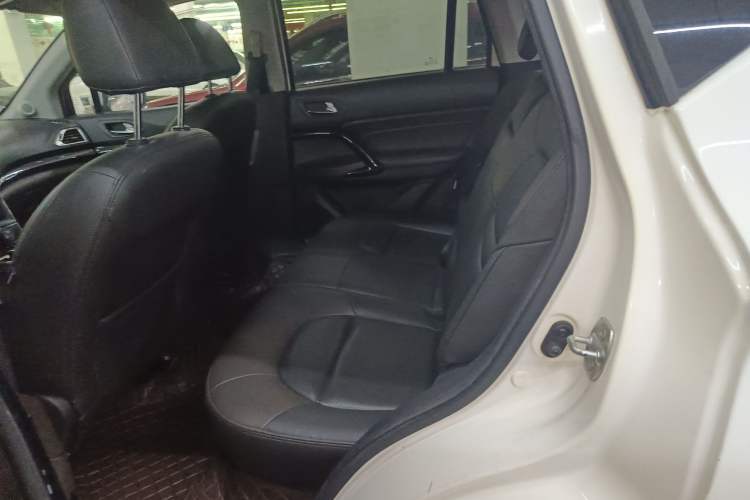 Used GAC Trumpchi GS4 2015 200T G-DCT Luxury Edition Left Rear Seat