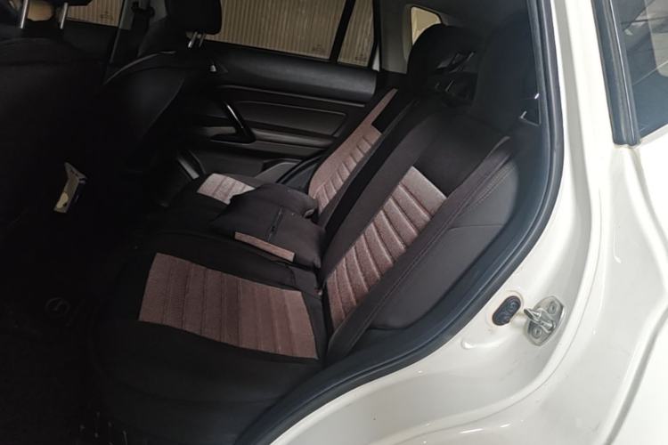 Used GAC Trumpchi GS4 2015 200T G-DCT Elite Edition Left Rear Seat