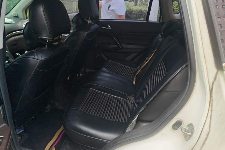 Used GAC Trumpchi GS4 2015 200T G-DCT Elite Edition Left Rear Seat