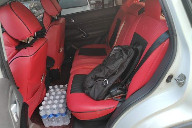 Used GAC Trumpchi GS4 2015 200T Manual Luxury Edition Left Rear Seat