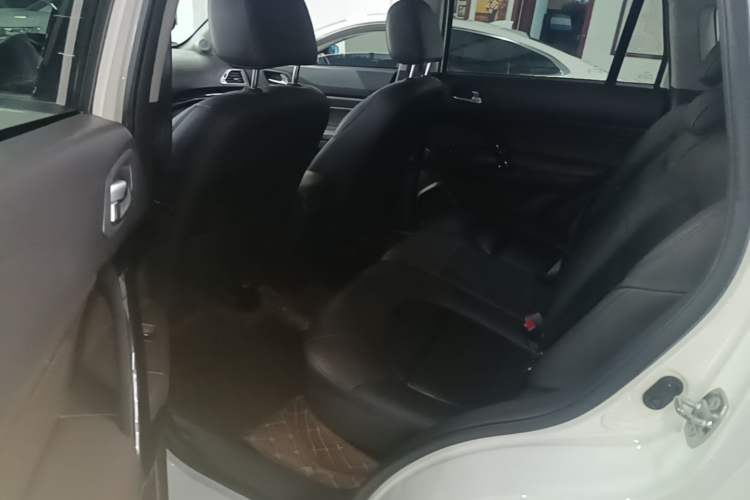 Used GAC Trumpchi GS4 2015 200T G-DCT Luxury Edition Left Rear Seat