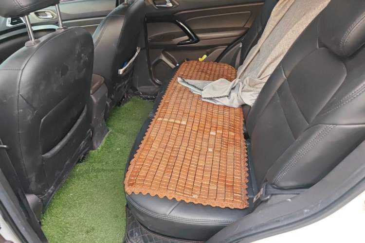 Used GAC Trumpchi GS4 2015 200T G-DCT Elite Edition Left Rear Seat