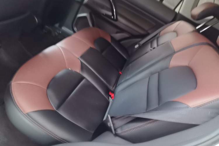 Used GAC Trumpchi GS4 2015 200T G-DCT Elite Edition Left Rear Seat