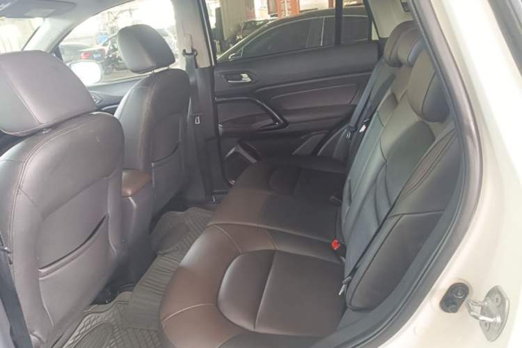 Used GAC Trumpchi GS4 2015 200T G-DCT Luxury Edition Left Rear Seat