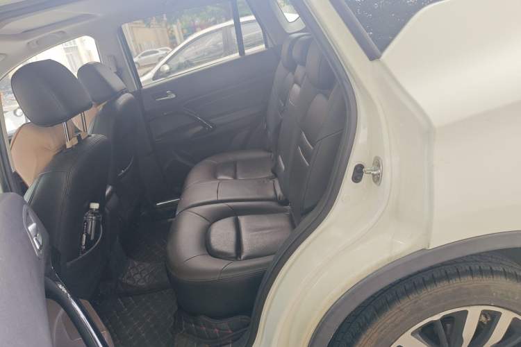 Used GAC Trumpchi GS4 2015 200T G-DCT Luxury Edition Left Rear Seat
