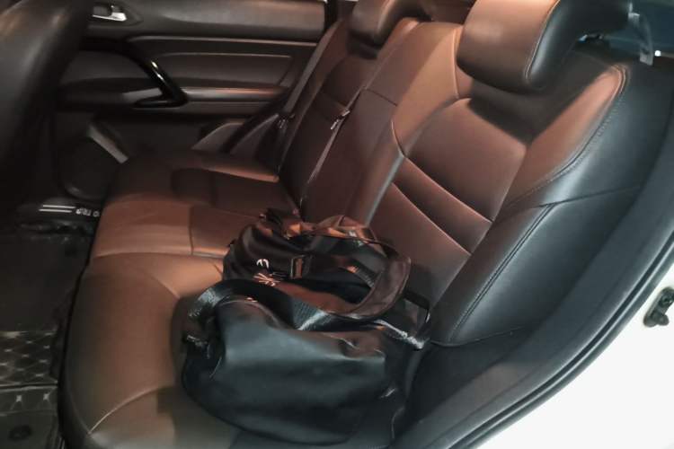Used GAC Trumpchi GS4 2015 200T Manual Elite Edition Left Rear Seat