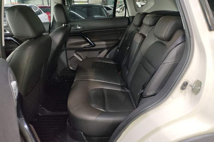 Used GAC Trumpchi GS4 2015 200T G-DCT Luxury Edition Left Rear Seat