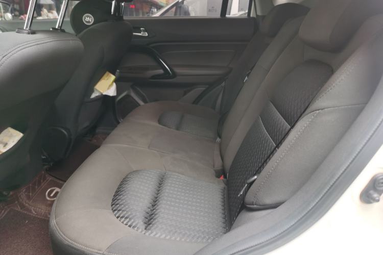 Used GAC Trumpchi GS4 2015 200T G-DCT Elite Edition Left Rear Seat