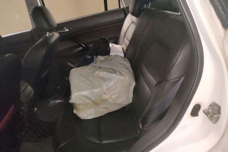 Used GAC Trumpchi GS4 2015 200T G-DCT Elite Edition Left Rear Seat