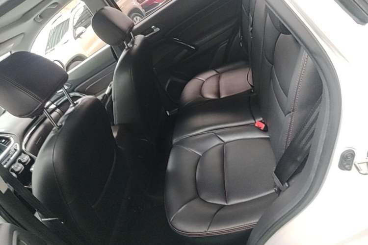 Used GAC Trumpchi GS4 2015 200T G-DCT Elite Edition Left Rear Seat
