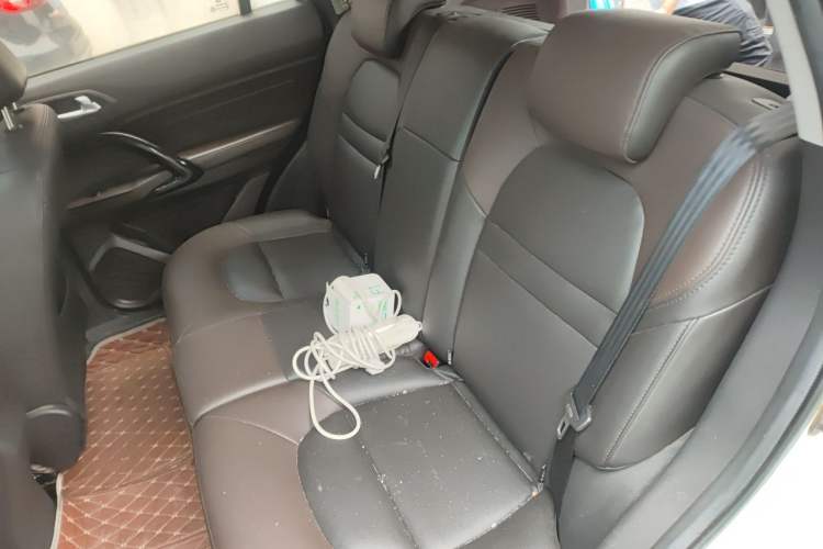Used GAC Trumpchi GS4 2015 200T Manual Luxury Edition Left Rear Seat