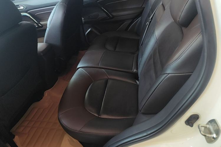 Used GAC Trumpchi GS4 2015 200T G-DCT Luxury Edition Left Rear Seat