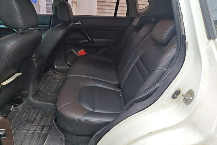 Used GAC Trumpchi GS4 2015 200T Manual Elite Edition Left Rear Seat