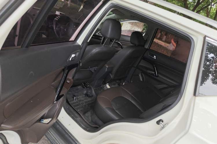 Used GAC Trumpchi GS4 2015 200T Manual Elite Edition Left Rear Seat