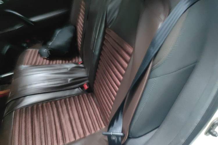Used GAC Trumpchi GS4 2015 200T G-DCT Elite Edition Left Rear Seat