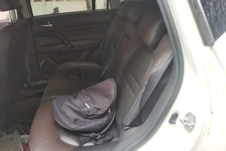 Used GAC Trumpchi GS4 2015 200T G-DCT Luxury Edition Left Rear Seat