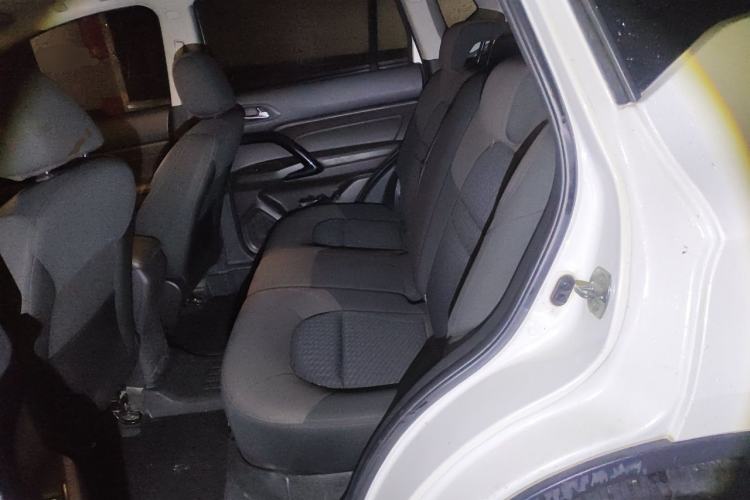 Used GAC Trumpchi GS4 2015 200T G-DCT Elite Edition Left Rear Seat