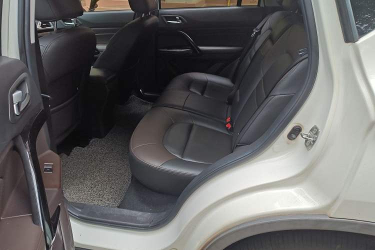 Used GAC Trumpchi GS4 2015 200T Manual Luxury Edition Left Rear Seat