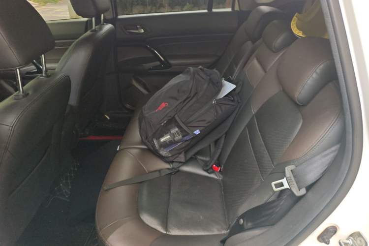 Used GAC Trumpchi GS4 2015 200T G-DCT Luxury Edition Left Rear Seat