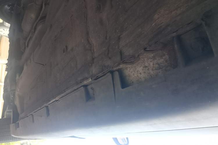 Used GAC Trumpchi GS4 2015 200T Manual Luxury Edition Left Side Sill