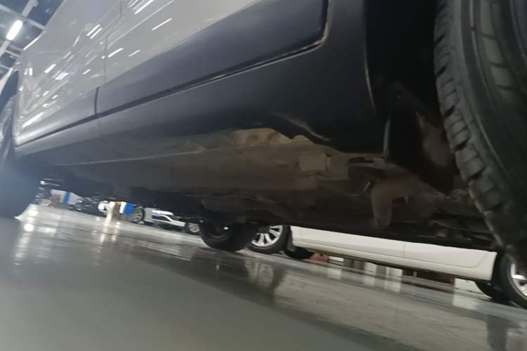 Used GAC Trumpchi GS4 2015 200T G-DCT Luxury Edition Left Side Sill
