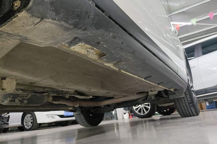 Used GAC Trumpchi GS4 2015 200T G-DCT Luxury Edition Left Side Sill