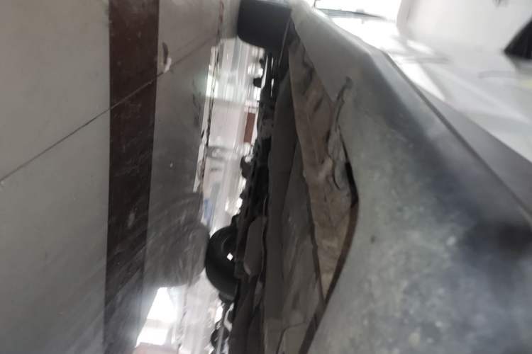 Used GAC Trumpchi GS4 2015 200T Manual Elite Edition Left Side Sill