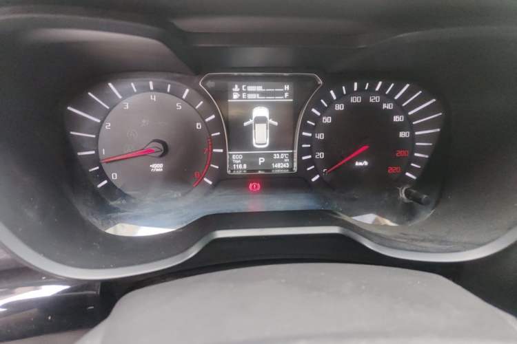 Used GAC Trumpchi GS4 2015 200T G-DCT Luxury Edition Odometer Close Up