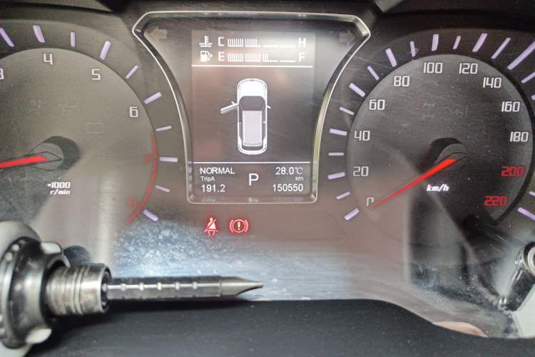 Used GAC Trumpchi GS4 2015 200T G-DCT Luxury Edition Odometer Close Up