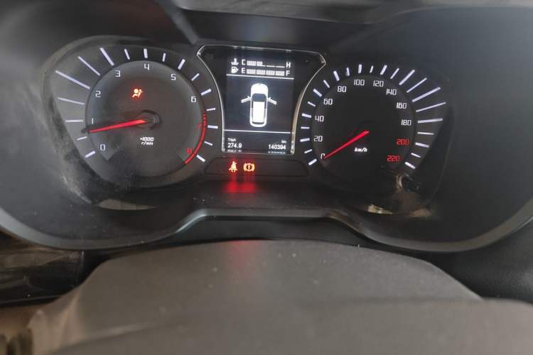 Used GAC Trumpchi GS4 2015 200T Manual Luxury Edition Odometer Close Up