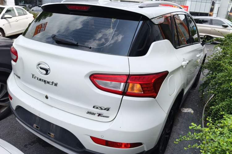 Used GAC Trumpchi GS4 2015 200T G-DCT Elite Edition Rear Right 45 Deg