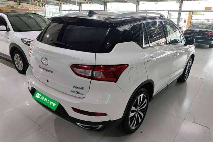Used GAC Trumpchi GS4 2015 200T G-DCT Luxury Edition Rear Right 45 Deg